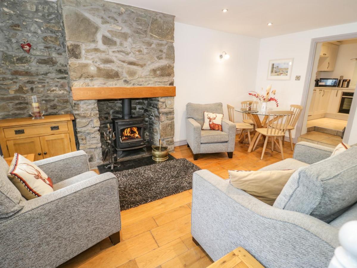 7 Watkin Street Conwy